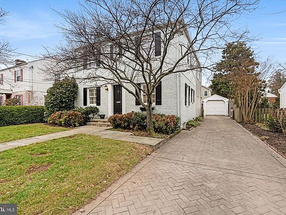 2nd image of 2700 Cameron Mills Rd