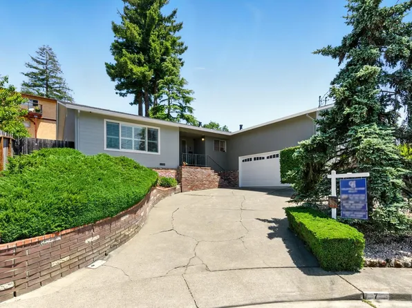7 Arlene Court, Petaluma, CA 94952