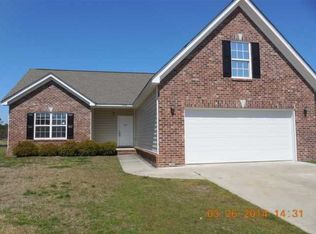 7748 Eagle Lake Rd, North Charleston, SC 29418