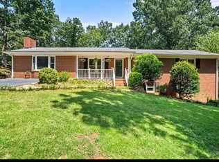 3054 Creekside Dr, Seneca, SC 29672