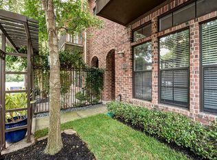 109 Roy St, Houston, TX 77007