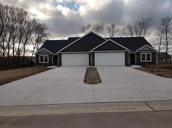 15077 Verity Pkwy, Huntertown, IN 46748