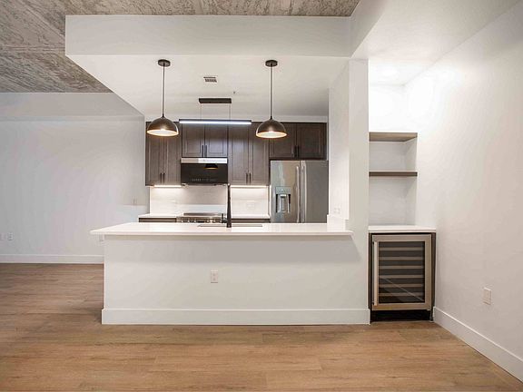 Elliston 23, Nashville, TN, Kitchen