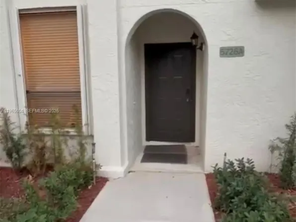 5726 Fox Hollow Dr APT A, Boca Raton, FL 33486