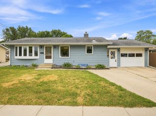 207 7th Ave E, West Fargo, ND 58078