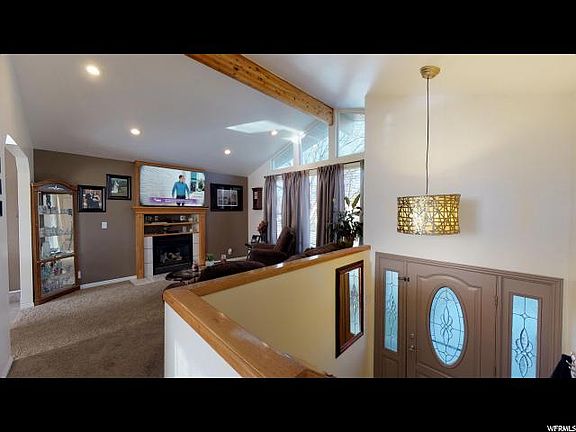 5th image of 5559 S Walden Wood Dr
