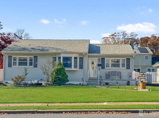 157 Cleveland Ave, Colonia, NJ 07067