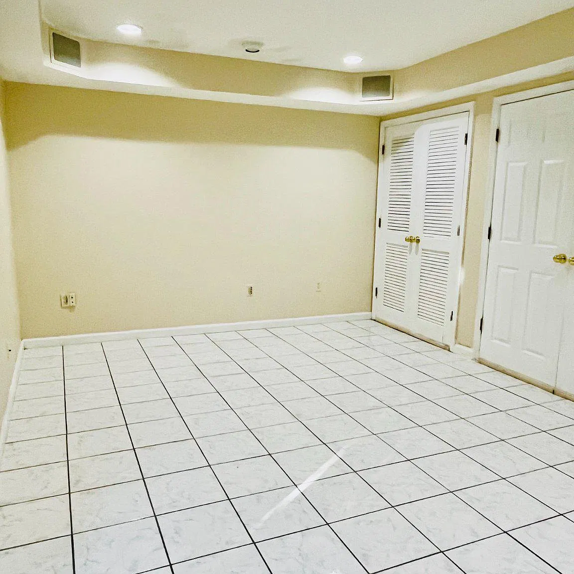 1 bed, 1.0 bath, 792 sqft, $1,300 — Photo 3