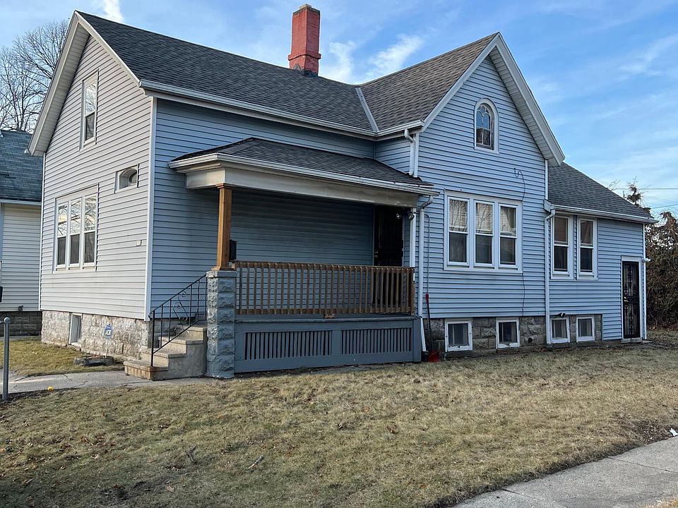 1st image of 512 W Clarke St
