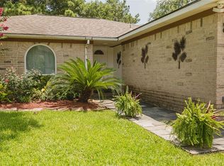 9903 Charter Ridge Dr, Houston, TX 77070