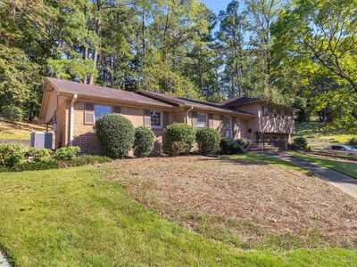 1375 Badham Dr, Vestavia Hills, AL, 35216