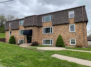 304 35th St APT 304, Fort Madison, IA 52627