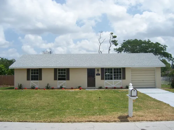 926 Wilmington Dr, Deltona, FL 32725