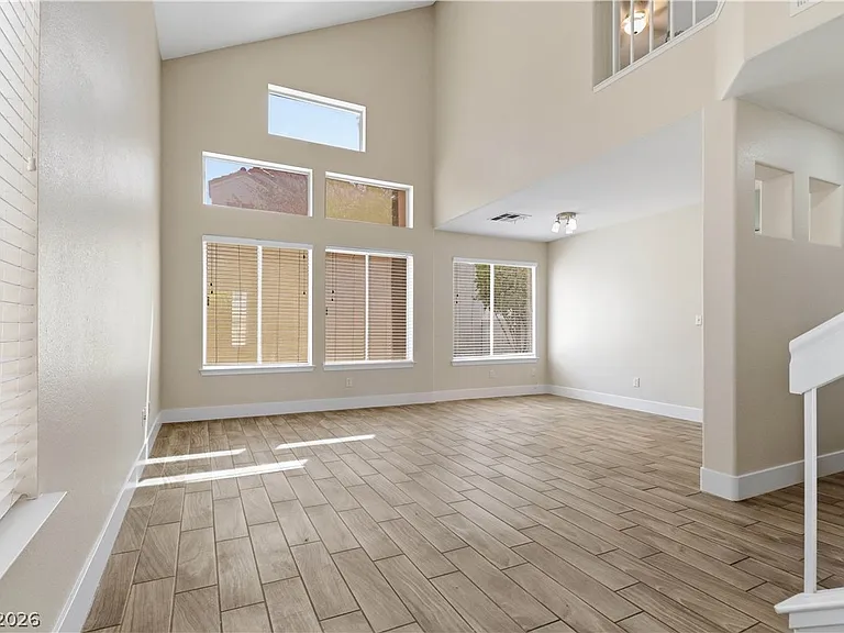 2117 Feather Bush St — Photo 2