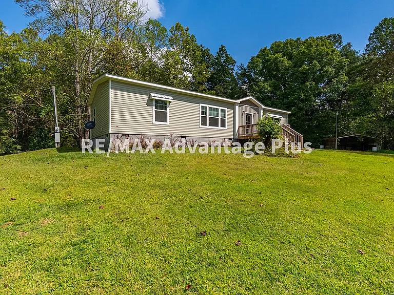 1407 Paradise Rd — Photo 35