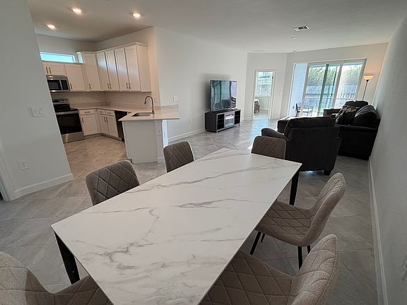 5th image of 8493 Shore Lake Dr