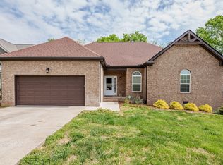 813 Tanager Pl, Lebanon, TN 37087