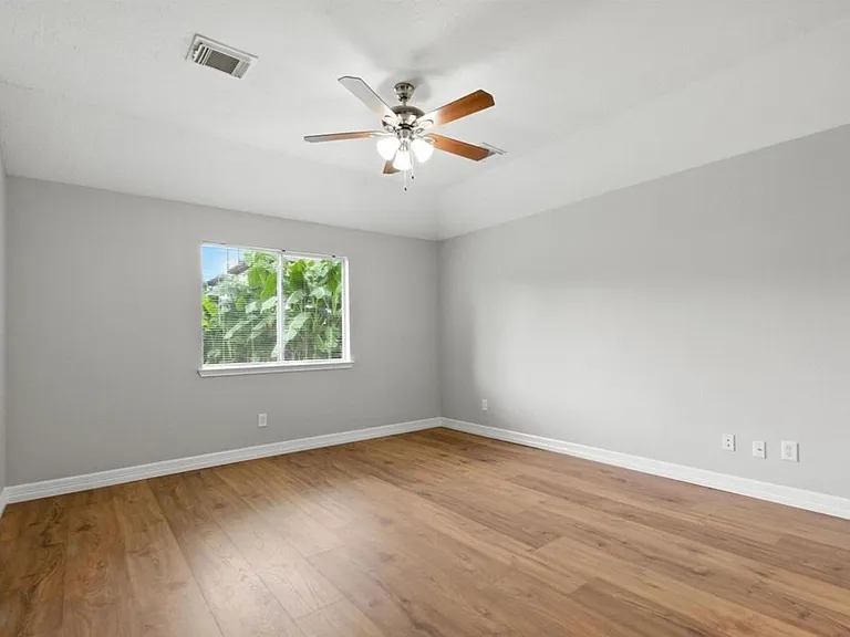4127 Great Forest Ct — Photo 20