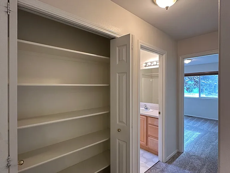 266 SW Summer Lake Dr — Photo 10