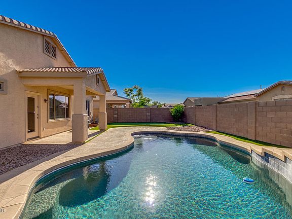 5th image of 21264 E Stone Crest Dr