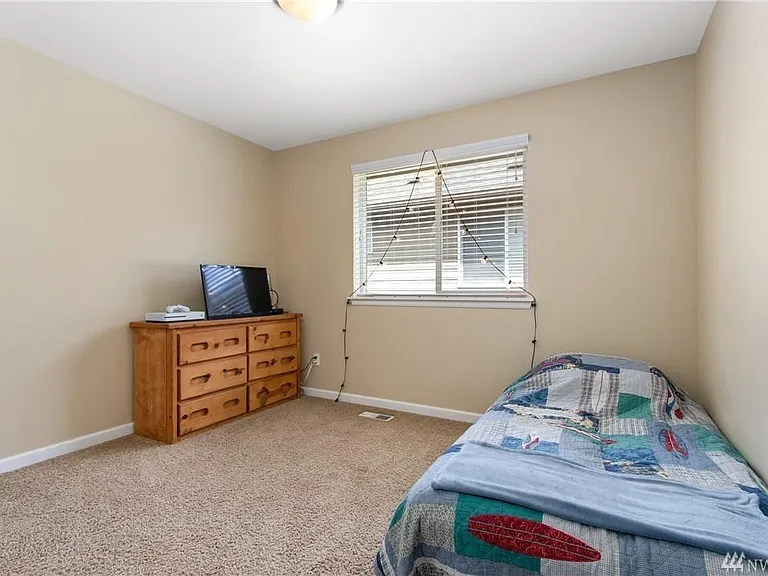 19010 87th Avenue Ct E — Photo 17