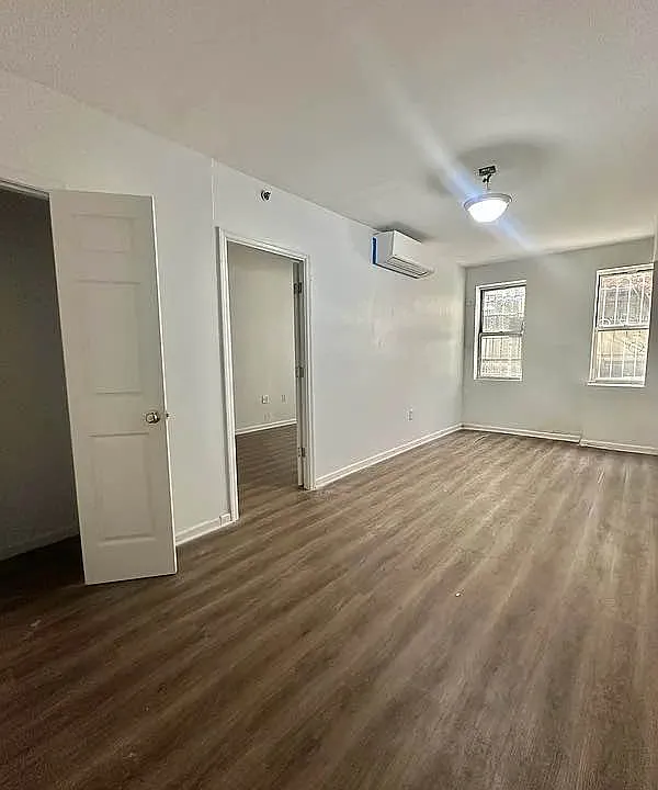 698 Sterling Pl #1D