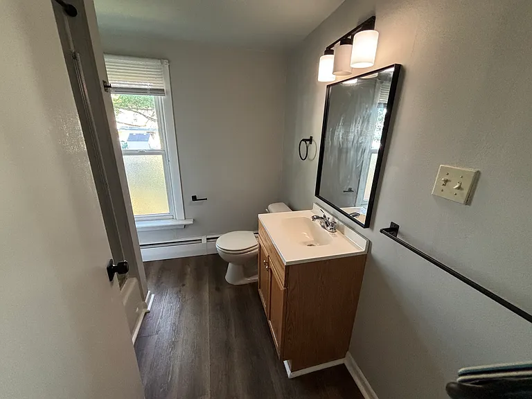 19 W High St #2 — Photo 9