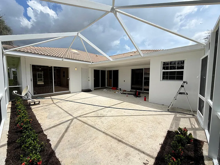 6104 Red Oak Ct — Photo 24