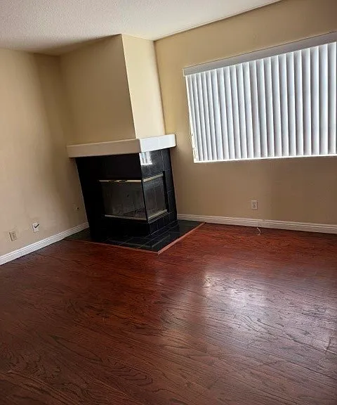 2300 Maple Ave #16 — Photo 15
