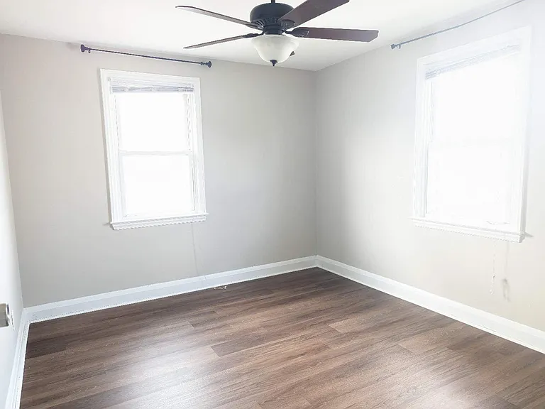 4610 College Ave — Photo 6