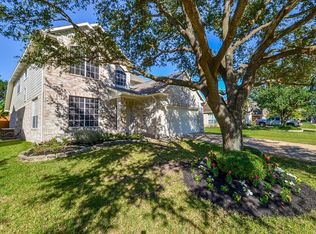 9722 Green Valley Ln, Houston, TX 77064