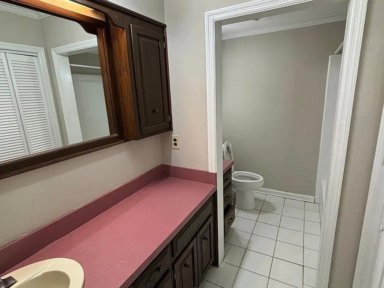 985 Pineland Ave — Photo 11