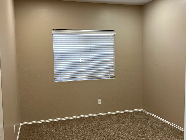 2381 N Monticello Dr — Photo 12