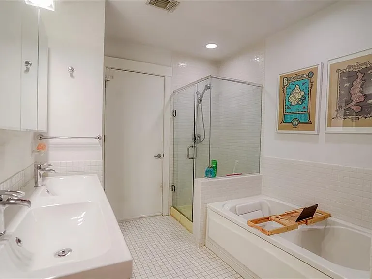 245 N Highland Ave NE #411 — Photo 7