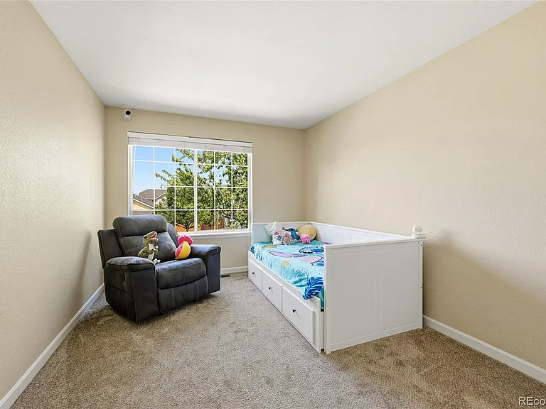 5504 E Burlington Dr — Photo 26