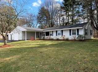 20 Algonquin Rd, Chelmsford, MA 01824