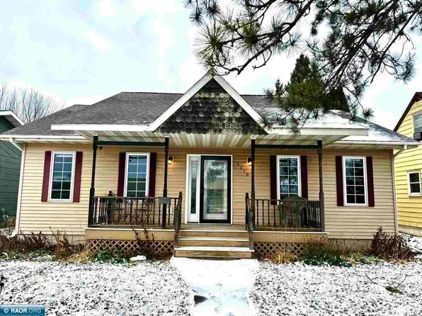 1319 13th St S, Virginia, MN 55792