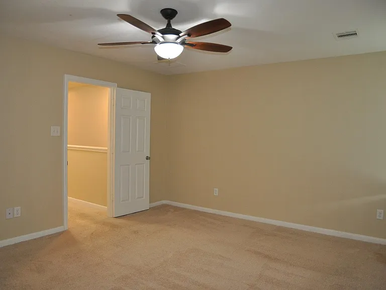 16025 Summerville Lake Dr — Photo 30