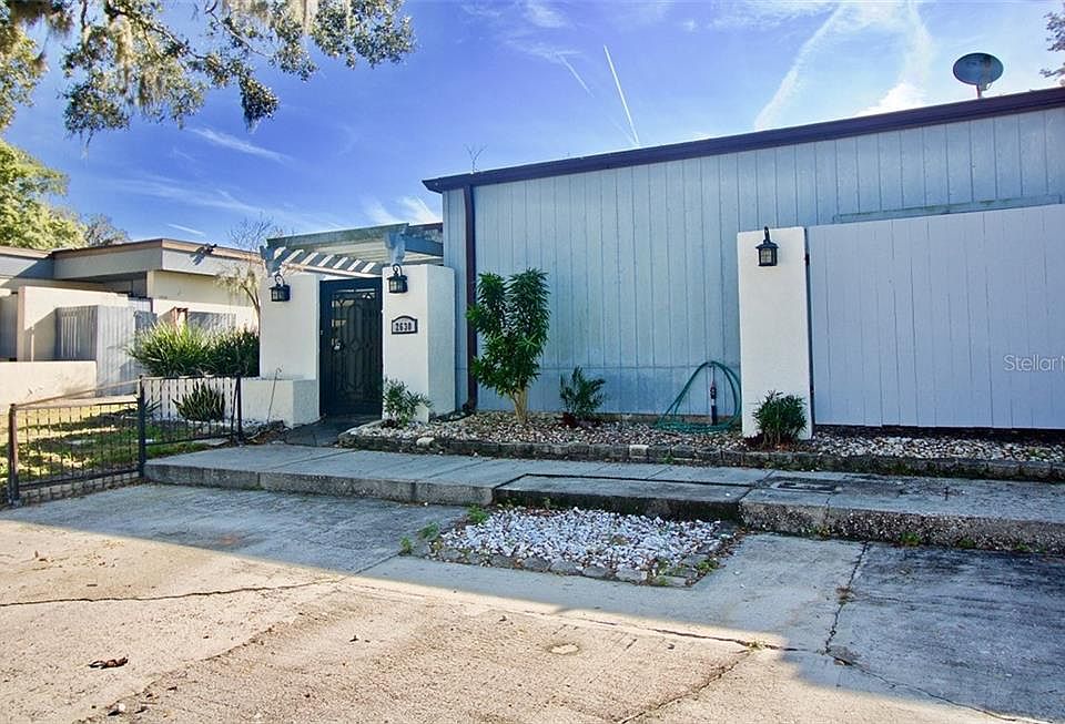 1st image of 2630 Cayman Way