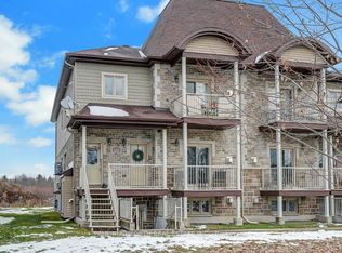 195 Bourdeau Blvd #2, The Nation, ON K0A2M0