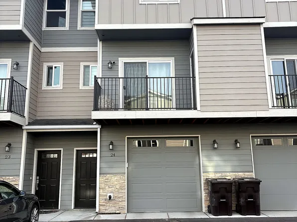 2600 Racquet Ln, Yakima, WA