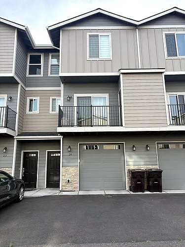 2600 Racquet Ln Photo 1