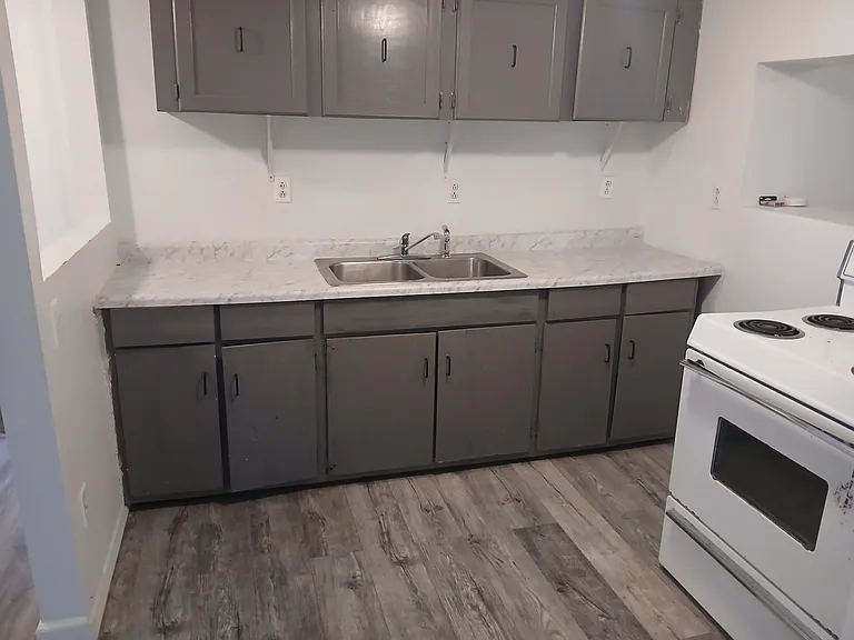 Space Efficient Kitchen