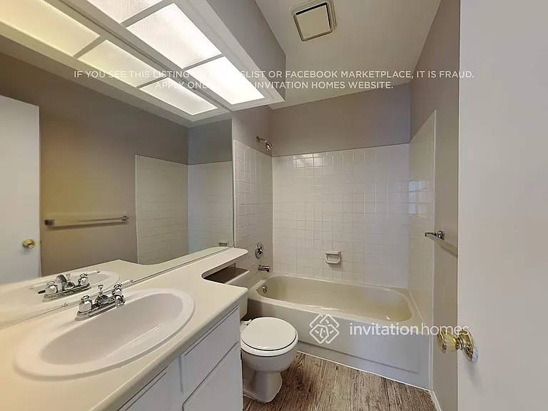 12053 Ivanhoe Cir — Photo 16
