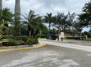689 Triana St, West Palm Beach, FL 33413