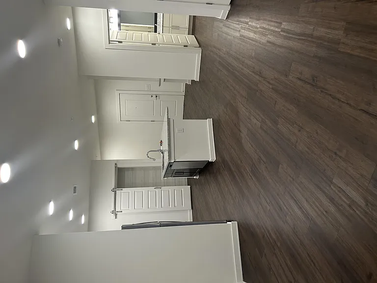 Station 75 Apartments at McDonough — Photo 92