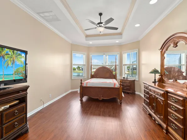 142 NW Berkeley Avenue NW, Port St Lucie, FL 34986