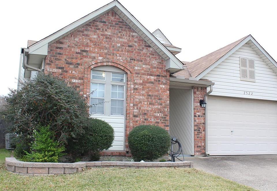 1st image of 2522 Beverly Hills Ln