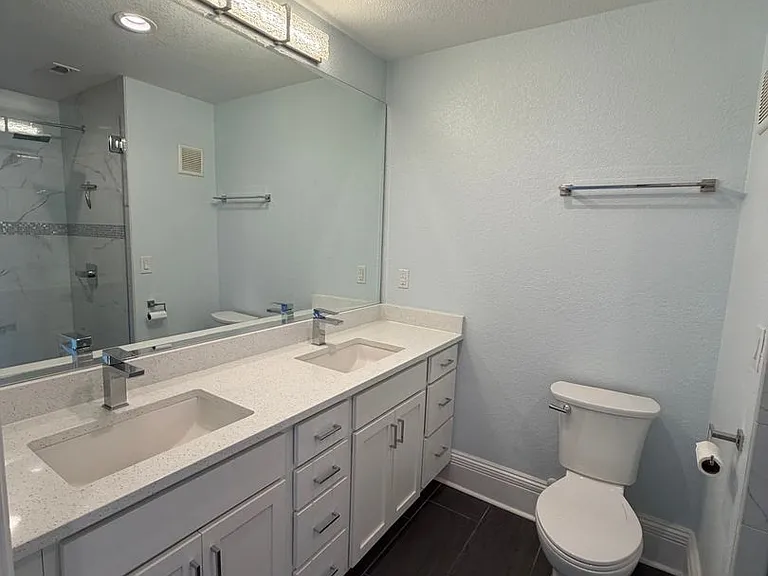 127 W Main St — Photo 20