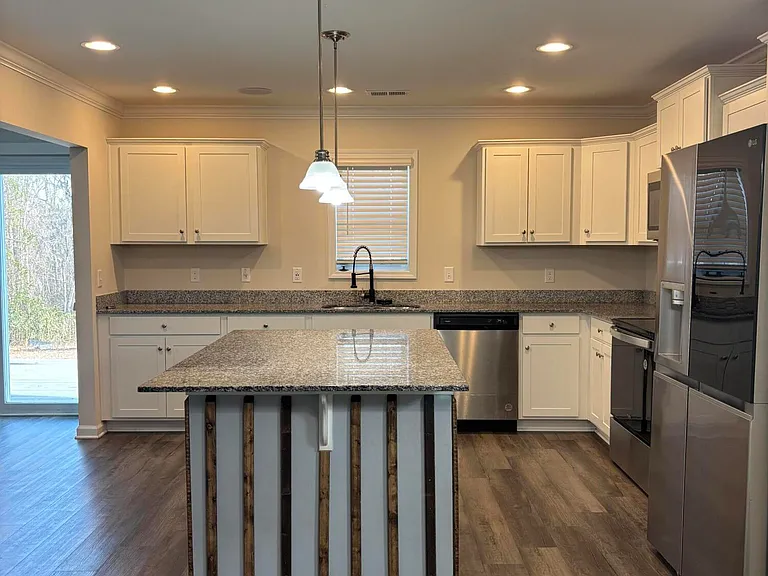 335 Niblick Dr — Photo 15
